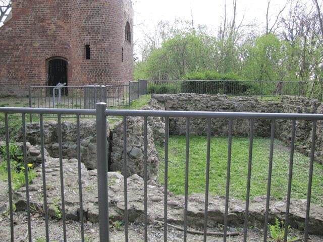 Burgreste auf dem Schlossberg