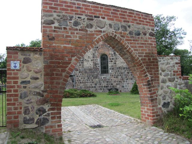 Eingang Kirchhof