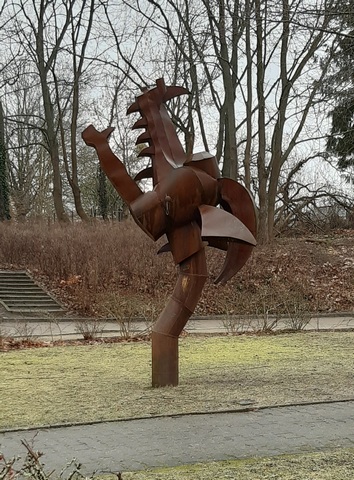 Skulptur "Drachenkopf"