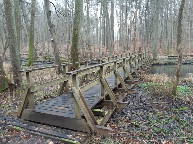 Holzbrücke über die Schwärze