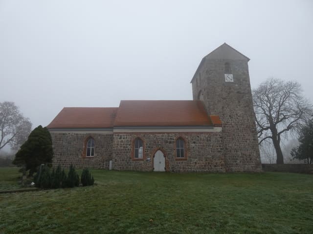 Feldsteinkirche Hirschfelde