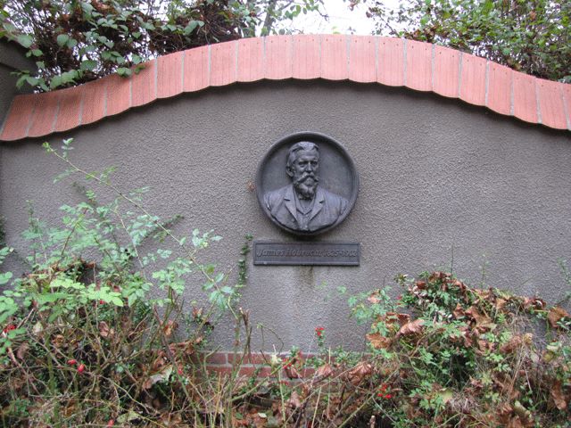 Denkmal an James Friedrich Ludolf Hobrecht