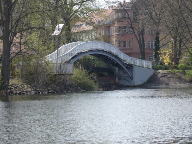 Bauchschmerzenbrücke