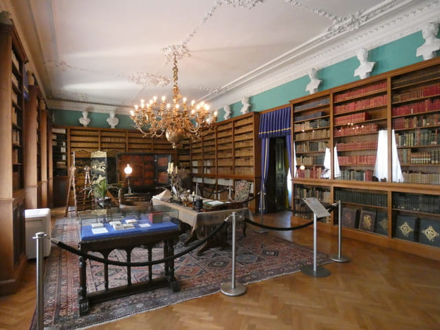 Fürst-Pückler-Museum, Bibliothek