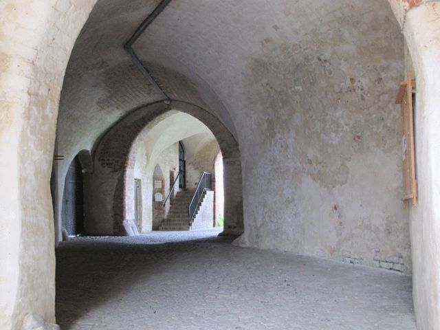 Eingang zum ehemaligen Schloss
