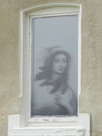 Fenstermalerei am Lehn-Schank-Gut - heute Atelierhof