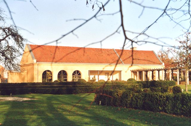 Orangerie im Schlosspark Kleßen