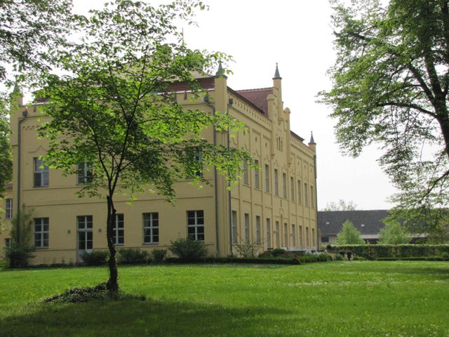 Schloss Nennhausen