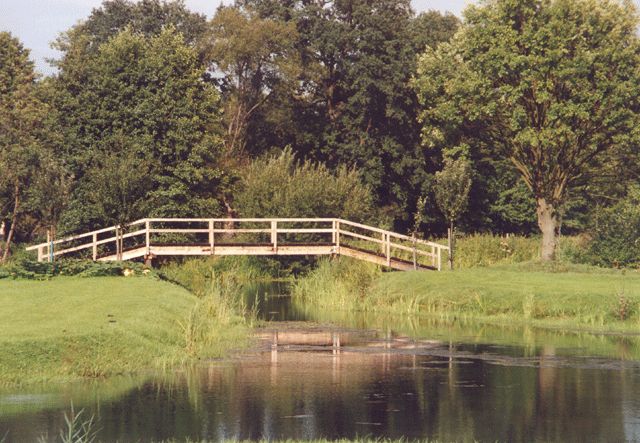 Brücke am Weidendom