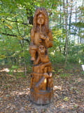 Skulpturenpfad im Tiergarten - Holzfigur "Gundling und das Tabakskollegium"