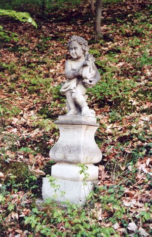 Skulptur im Freizeitdorf