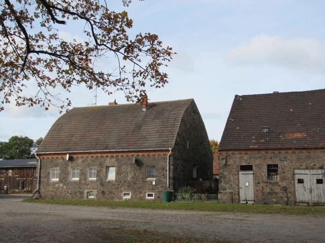 Ehemaliges Schäferhaus mit Melkerwohnung und nebenstehender Ölmühle