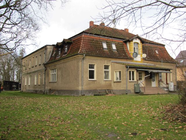 Älteres Gutshaus