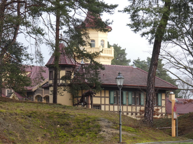 Schloss Hubertushöhe