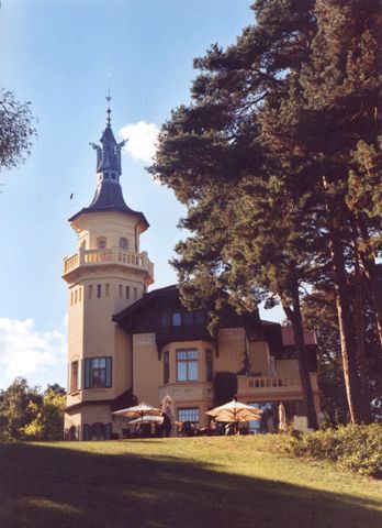 Schloss Hubertushöhe