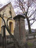 Eingang zum ehemligen Schloss- und Gutsbezirk