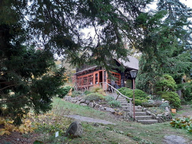 Haus der Naturpflege, Blockhütte