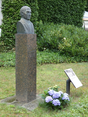 Denkmal für Dr. Erich Klausener