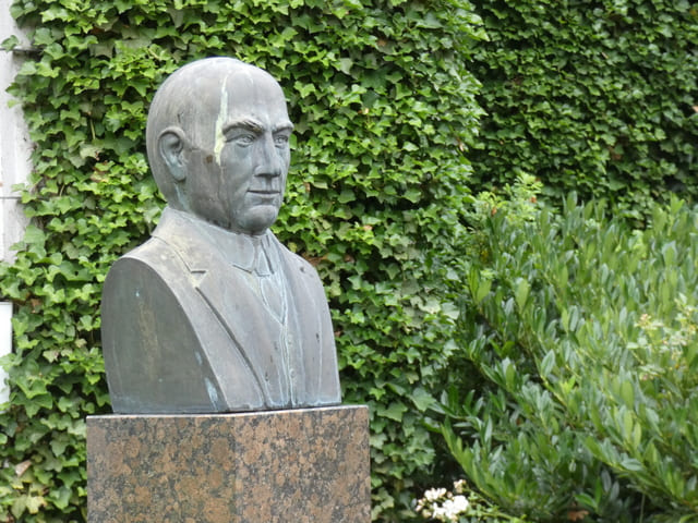 Denkmal für Dr. Erich Klausener