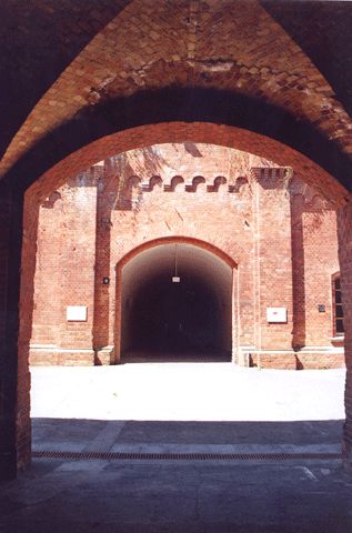 Fort Gorgast, Blick durch das Torhaus