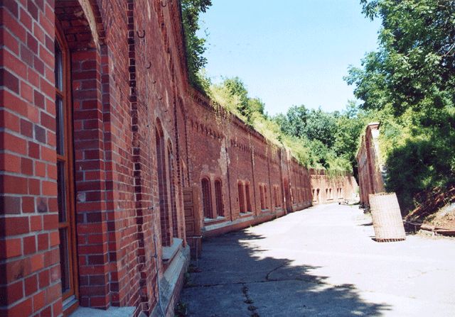 Fort Gorgast, 2. Wall