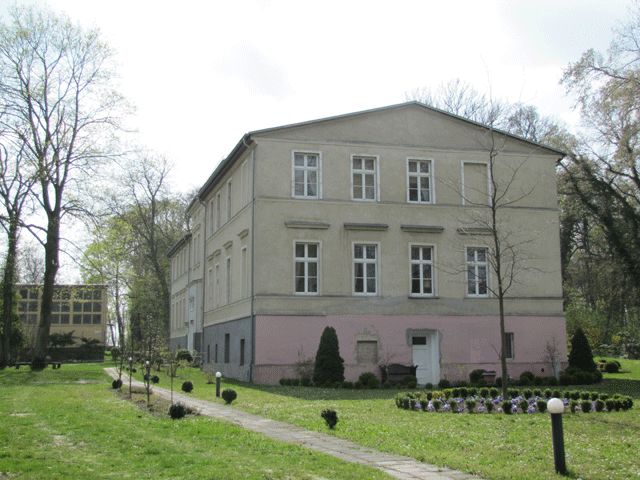 Gut Lüdersdorf, Wirtschaftshof