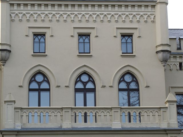 Schloss Reichenow, Fassade