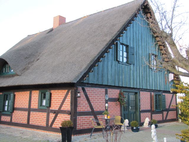 Restauriertes Kolonistenhaus, ehemaliges Tabak-Museum
