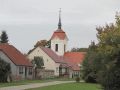 Ortsansicht mit Kirche