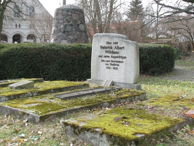 Grabstätte Heinrich Albert Wilckens - Erb- und Gerichtsherr von Staffelde