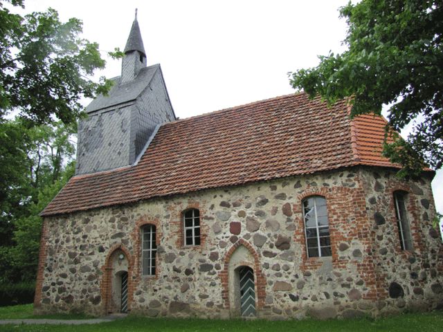 Kirche Gnewikow