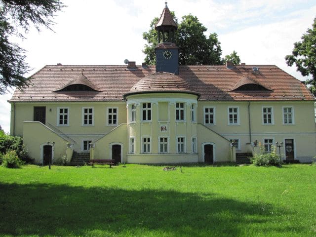 Gutshaus Wall, Parkseite