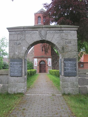 Eingang zum Kirchhof