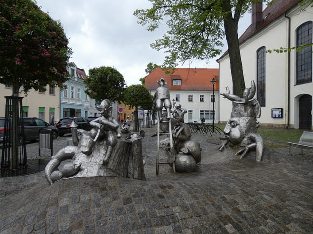 Sagenhaft-Brunnen