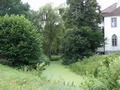 Wassergraben am Schloss Lindenau