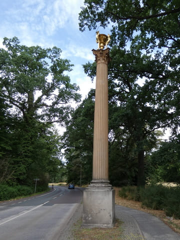 Katzensäule am Ruinenberg