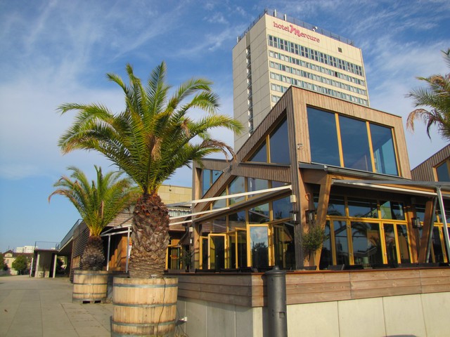 Restaurant El Puerto mit Hotel Mercure