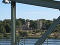 Blick von der Glienicker Brücke zum Schloss Babelsberg