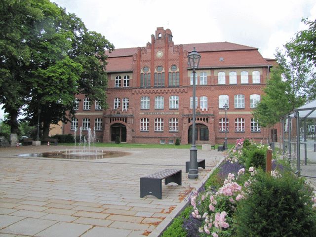 Diesterweg-Schule am Lustgarten