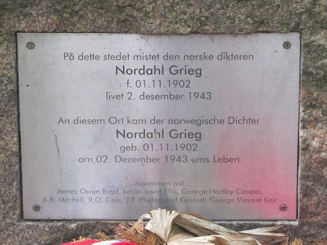 Gedenktafel an den norwegischen Lyriker Nordahl Grieg