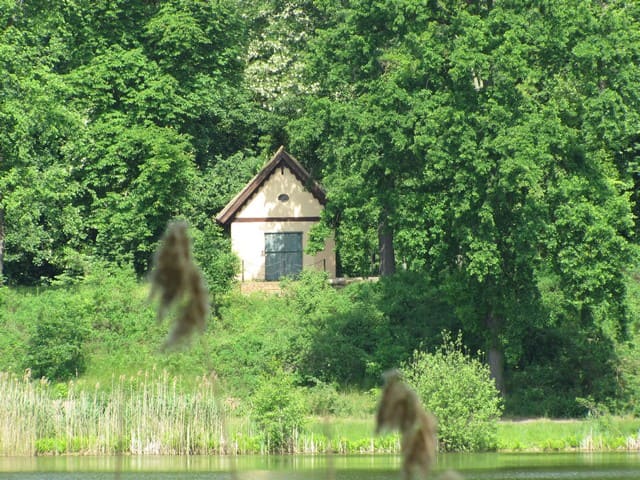 Park mit Haussee