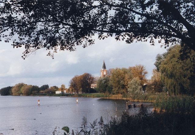 Blick über die Havel auf die Halbinsel