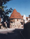 Heimatmuseum mit Stadtmauer