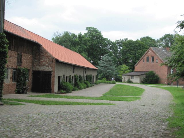 Museum neben Wasserburg