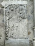 Grabstein für Achatz von Quitzow und seine Ehefrau an der Kirche