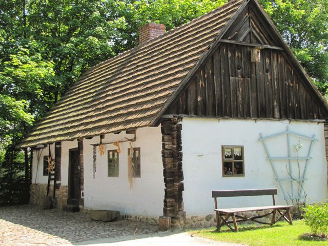 Wohnstallhaus Schrotholzbau im Niederlausitzer Heidemuseum