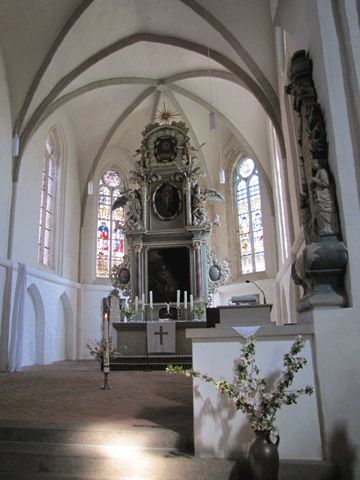 Liebfrauenkirche, Altar