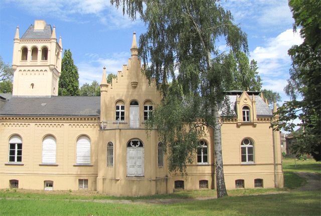 Schloss Schönow
