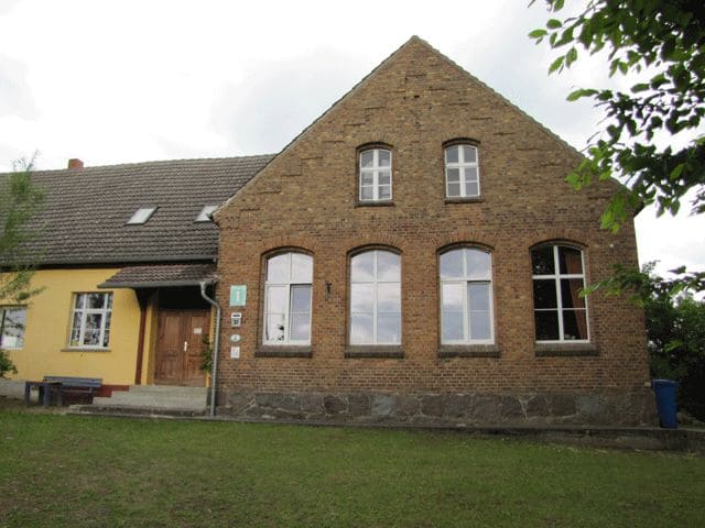 Alte Schule in Stegelitz