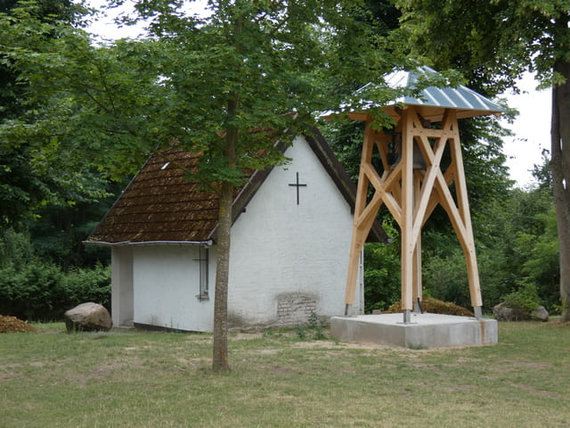 Glockenturm am Waldhof